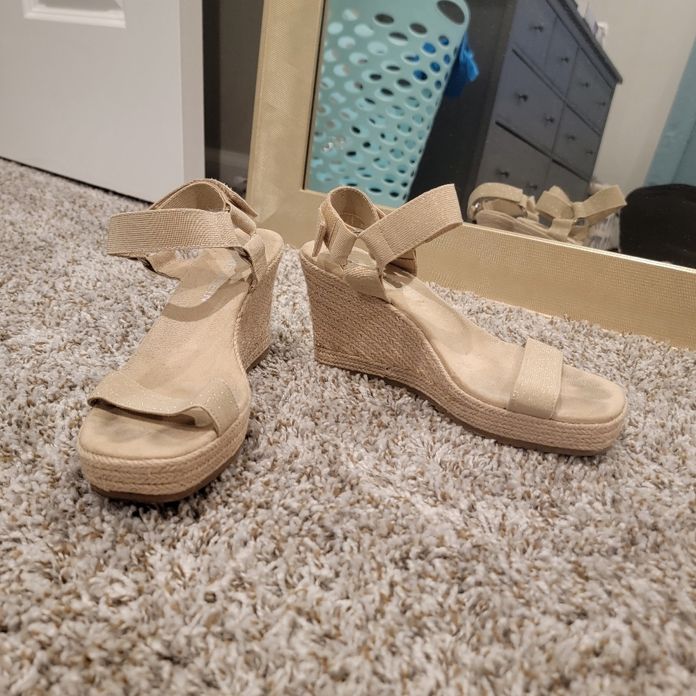 Comfy Wedges